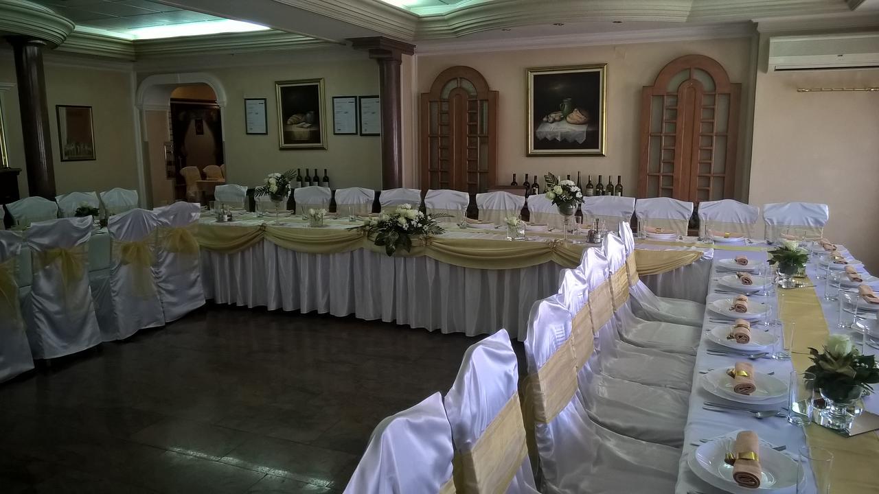 Business Club Selenca Panzió Bács Kültér fotó