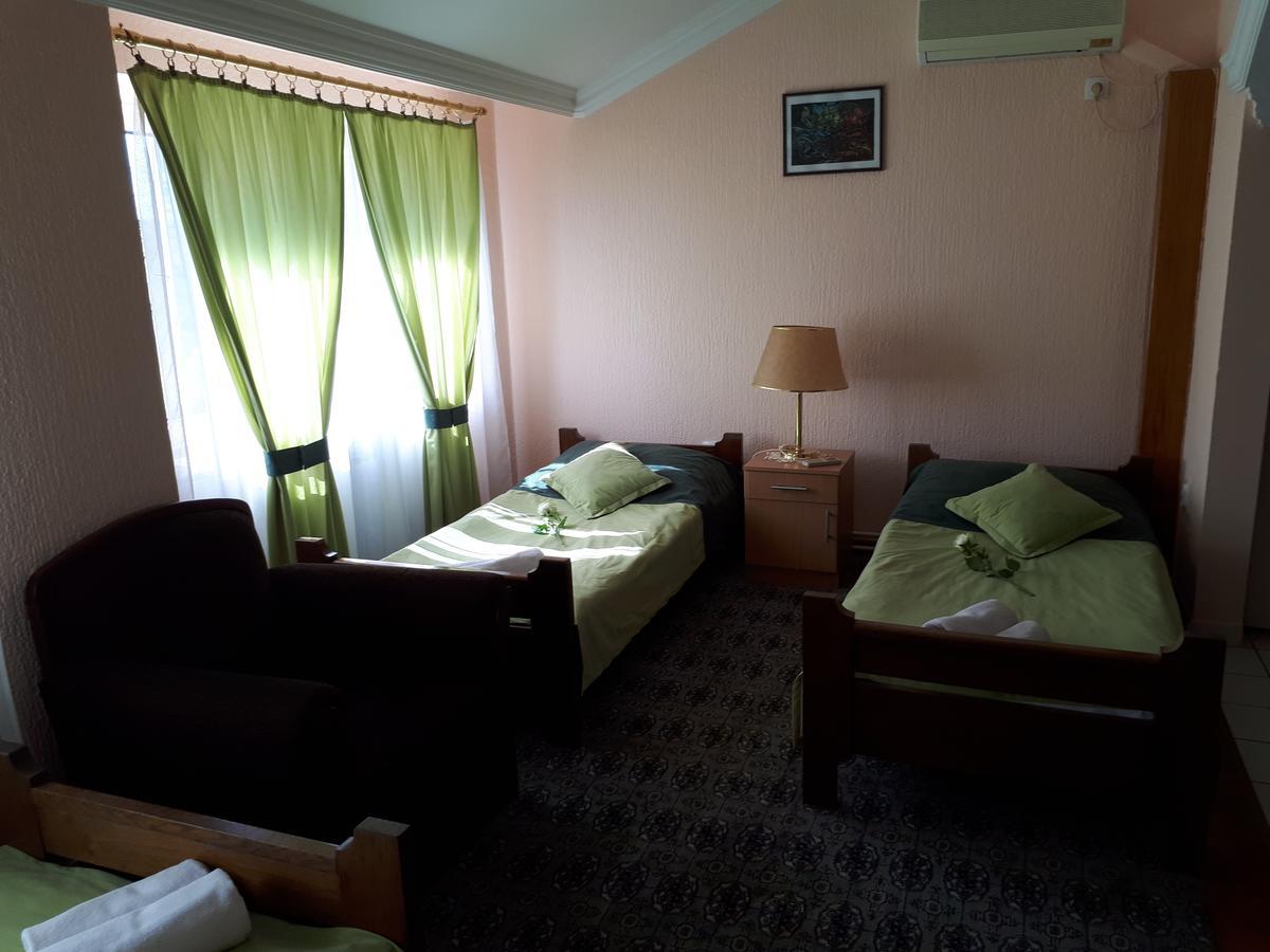 Business Club Selenca Panzió Bács Kültér fotó