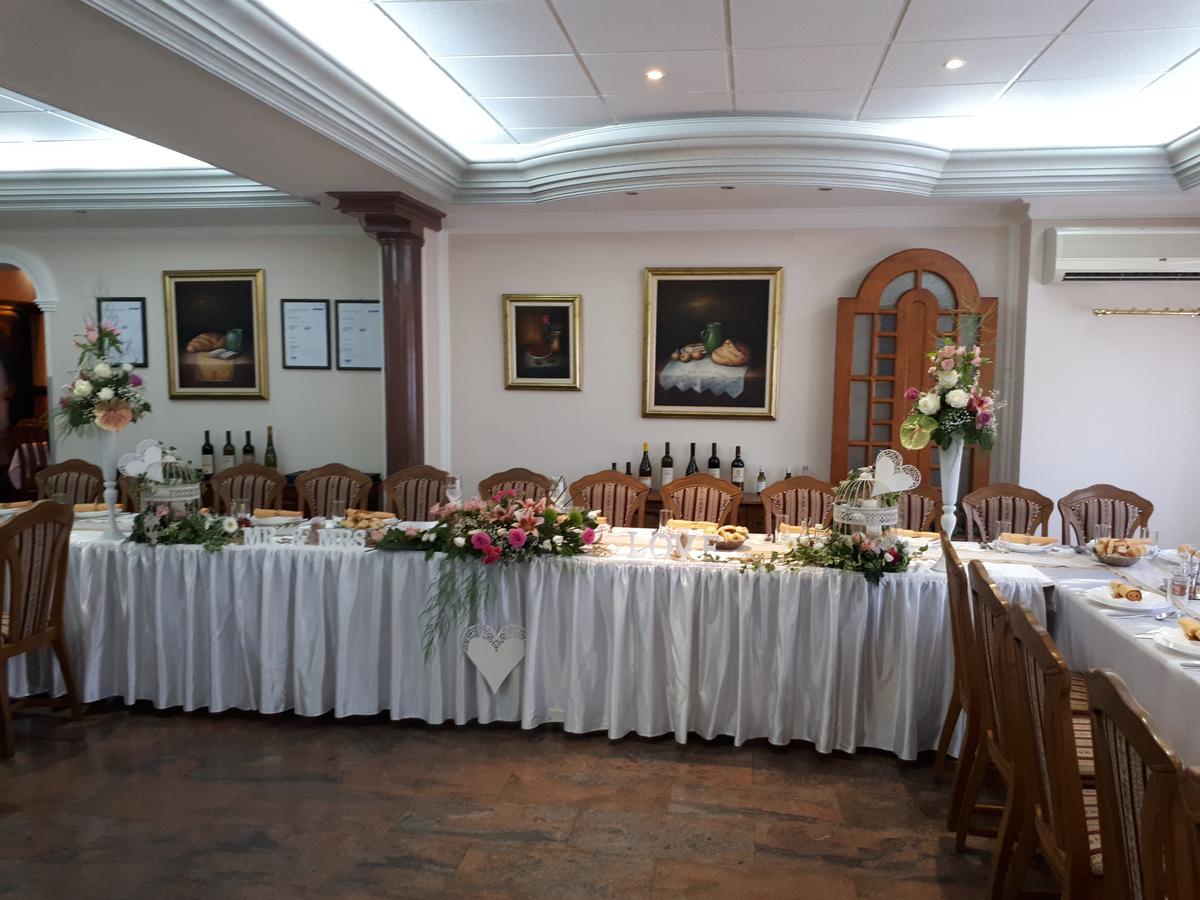 Business Club Selenca Panzió Bács Kültér fotó